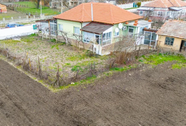 Агенция за недвижими имоти - Имоти Премиер - имот - 1188745, Цена: 89000 EUR