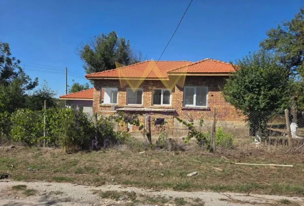 Агенция за недвижими имоти - Имоти Премиер - имот - 1100973, Цена: 74999 EUR