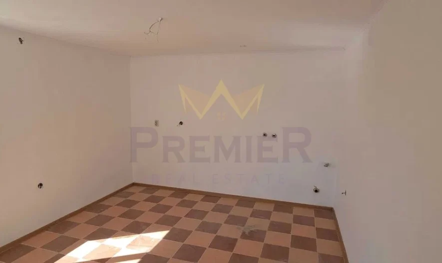 Реновирана къща в село Червенци -  - снимка 6 - Имоти Премиер