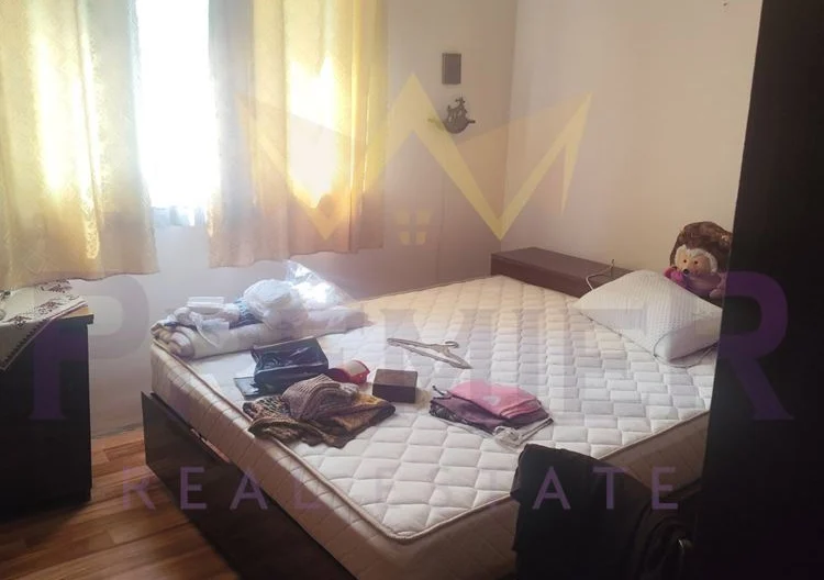 Самостоятеле етаж от къща в кв. Гагарин -  - снимка 5 - Имоти Премиер