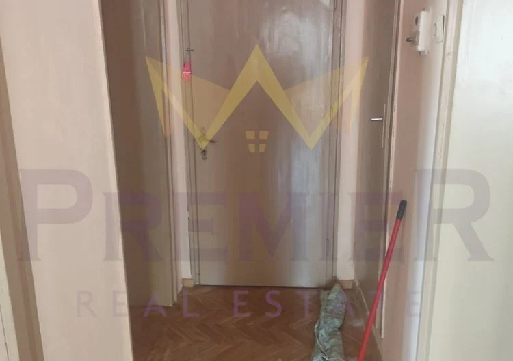 Самостоятеле етаж от къща в кв. Гагарин -  - снимка 7 - Имоти Премиер