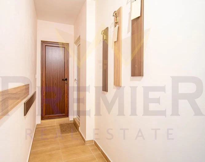 Самостоятелна къща с морска панорама в м-т Св. Никола -  - снимка 22 - Имоти Премиер