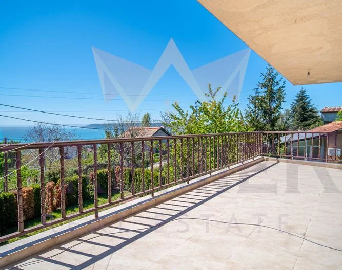 Самостоятелна къща с морска панорама в м-т Св. Никола -  - снимка 28 - Имоти Премиер