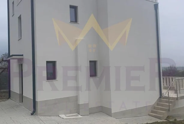 Агенция за недвижими имоти - Имоти Премиер - имот - 1075751, Цена: 185000 EUR