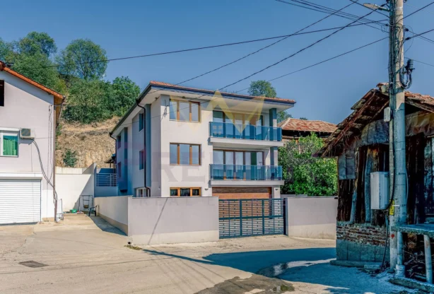 Агенция за недвижими имоти - Имоти Премиер - имот - 1079914, Цена: 399000 EUR