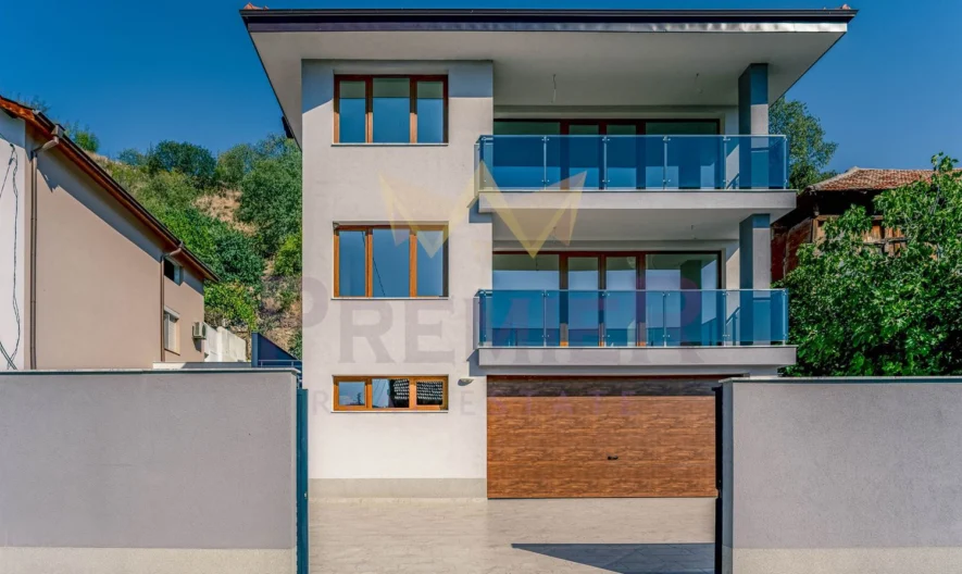 Самостоятелна къща в Село Струма, Сандански -  - снимка 1 - Имоти Премиер