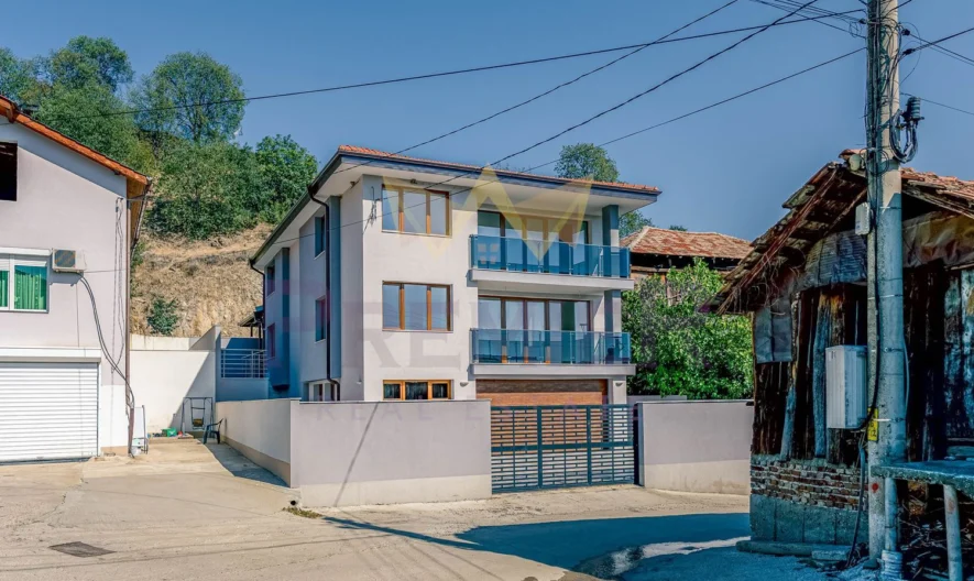 Самостоятелна къща в Село Струма, Сандански -  - снимка 2 - Имоти Премиер