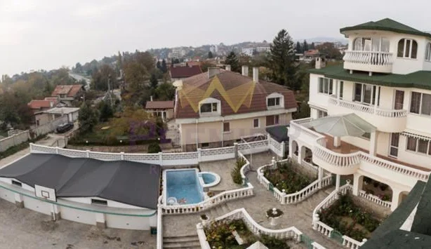 Агенция за недвижими имоти - Имоти Премиер - имот - 788443, Цена: 990000 EUR