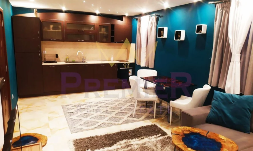 Самостоятелна сграда с 11 обзаведени  апартамента в кв.Карпузица -  - снимка 11 - Имоти Премиер