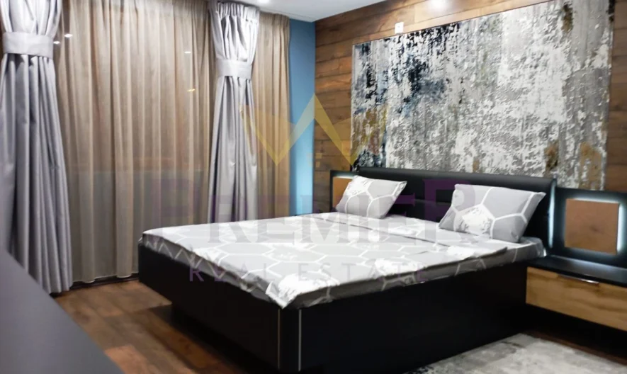 Самостоятелна сграда с 11 обзаведени  апартамента в кв.Карпузица -  - снимка 30 - Имоти Премиер