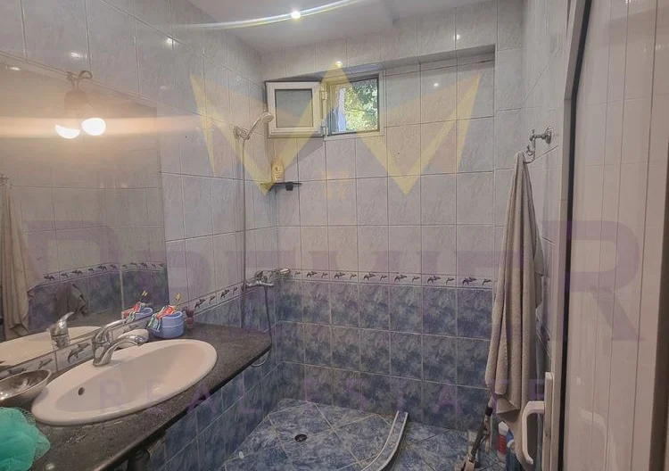 СЪВМЕСТНО СЪЖИТЕЛСТВО, КОЛХОЗЕН ПАЗАР - - снимка 9 - Имоти Премиер