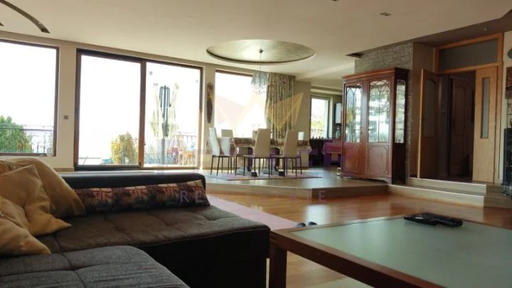 Съвременна луксозна къща с уникална морска панорама -  - снимка 4 - Имоти Премиер