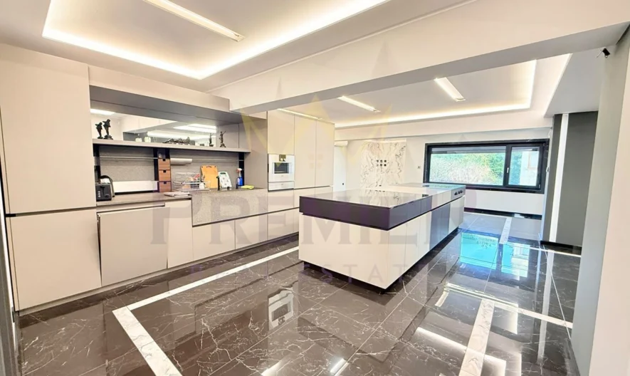 Sea, space and refined comfort – a home with an impressive character - - snimka 3 - Imoti Premier