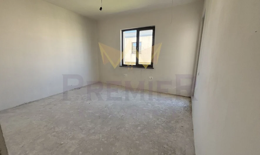 Selling a house with a yard in Sarafovo, close to the sea -  - snimka 2 - Imoti Premier