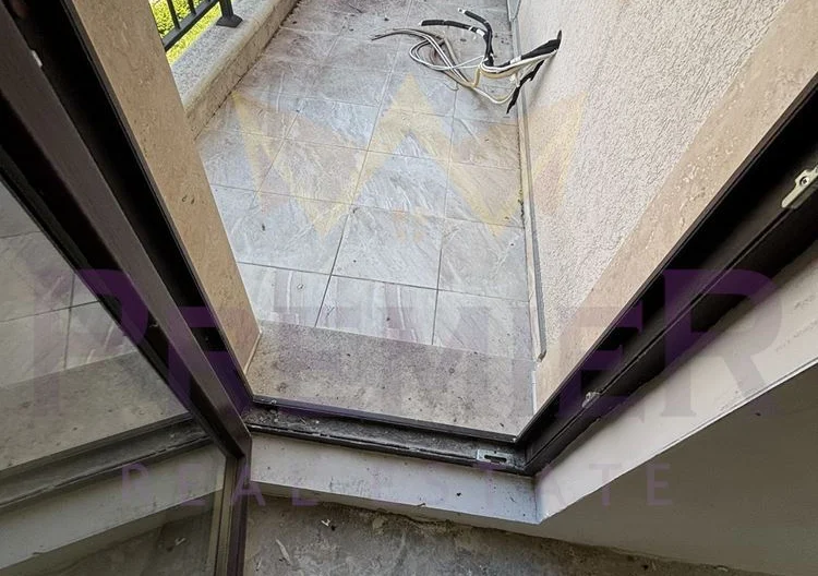 Selling a house with a yard in Sarafovo, close to the sea -  - snimka 5 - Imoti Premier