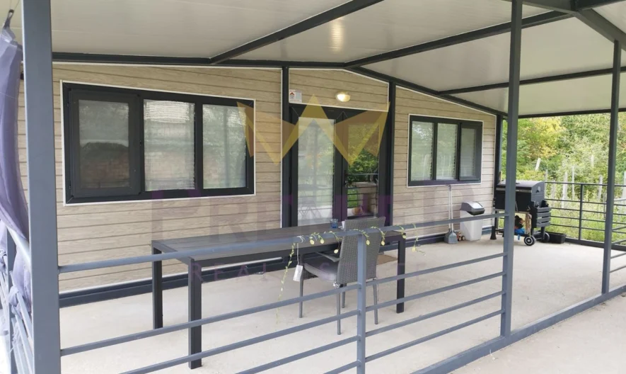 Сглобяема къща с двор в село Млада Гвардия -  - снимка 8 - Имоти Премиер