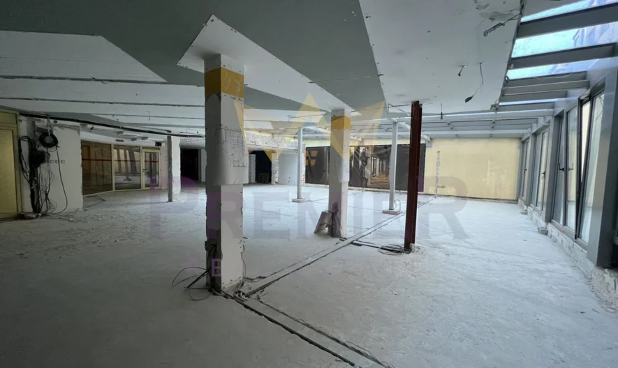 Shops in Commercial Complex / City Center -  - snimka 13 - Imoti Premier