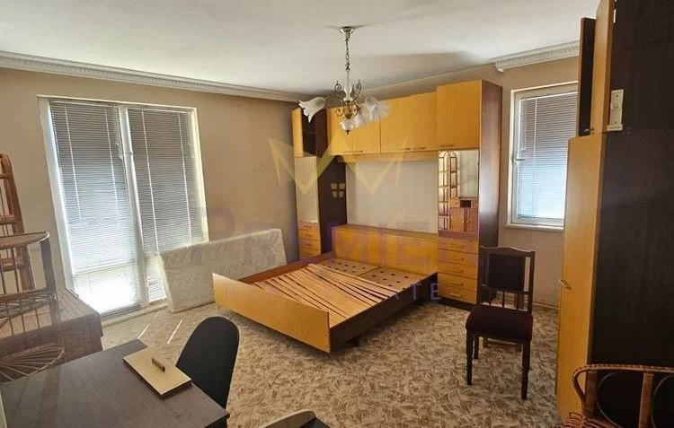 Single-family house with pool in Asenovgrad -  - snimka 8 - Imoti Premier