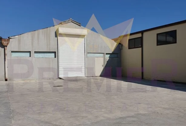 СКЛАДОВЕ ПОМЕЩЕНИЯ В С. ТОПОЛИ -  - снимка 1 - Имоти Премиер