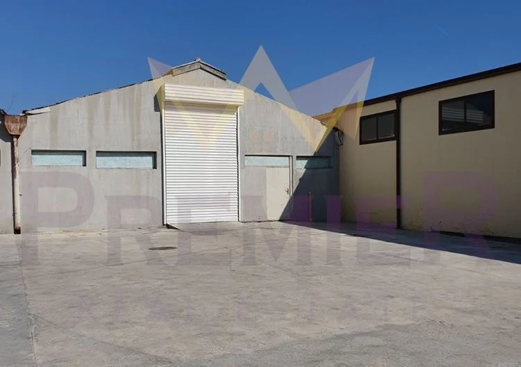 СКЛАДОВЕ ПОМЕЩЕНИЯ В С. ТОПОЛИ -  - снимка 2 - Имоти Премиер