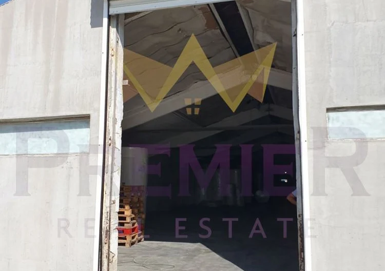 СКЛАДОВЕ ПОМЕЩЕНИЯ В С. ТОПОЛИ -  - снимка 3 - Имоти Премиер