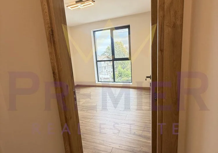 Слънчев тристаен апартамент – Св. Св. Константин и Елена, Варна -  - снимка 3 - Имоти Премиер