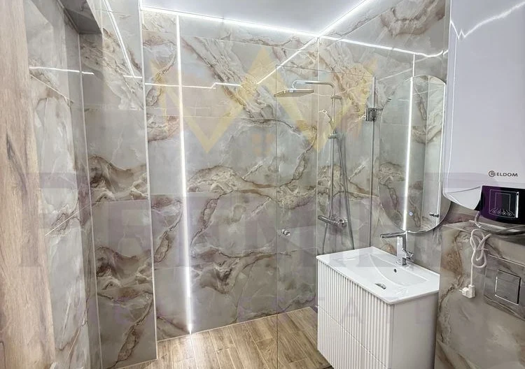 Слънчев тристаен апартамент – Св. Св. Константин и Елена, Варна -  - снимка 5 - Имоти Премиер