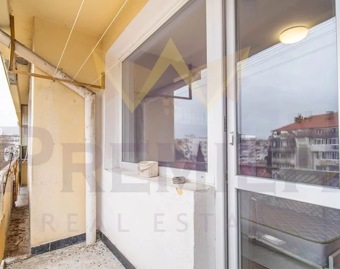 Слънчев южен апартамент до Лидл Окръжна болница -  - снимка 10 - Имоти Премиер