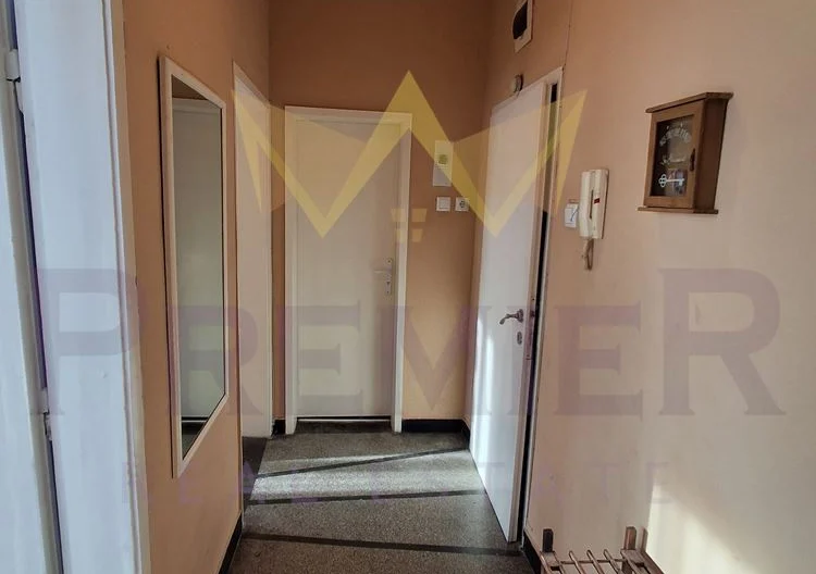 Слънчев южен апартамент до Лидл Окръжна болница -  - снимка 19 - Имоти Премиер