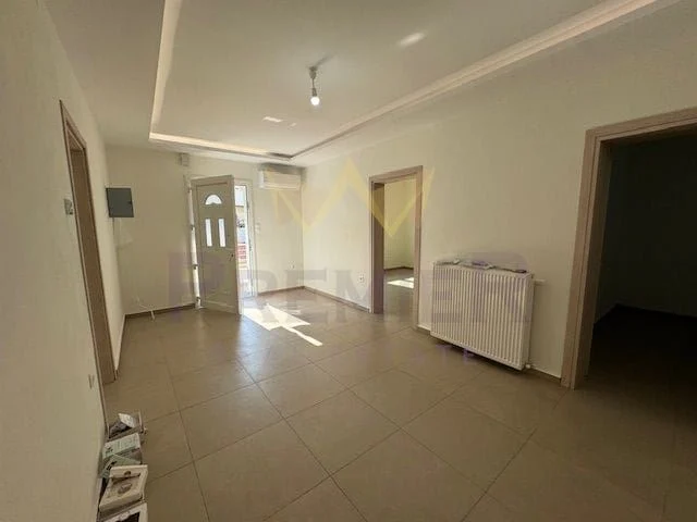 Spacious apartment in Kavala, Agia Varvara area - - snimka 3 - Imoti Premier