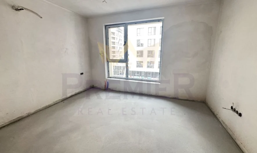 Spacious three-room apartment in the Mladost 4 residential complex - - snimka 2 - Imoti Premier
