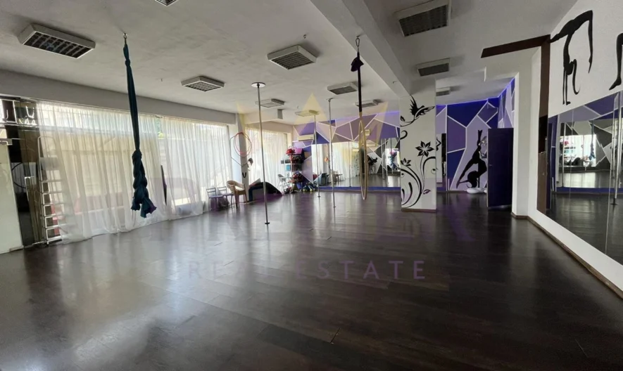 SPORTHALLE, KREISKRANKENHAUS -  - snimka 2 - Imoti Premier