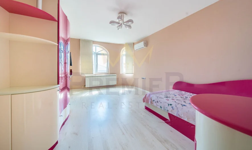 Средиземноморско бижу в Долна Трака – лукс, СПА и отопляем басейн -  - снимка 15 - Имоти Премиер