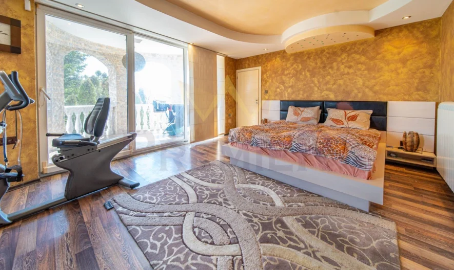 Средиземноморско бижу в Долна Трака – лукс, СПА и отопляем басейн -  - снимка 17 - Имоти Премиер