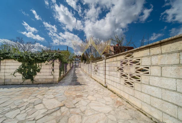 Агенция за недвижими имоти - Имоти Премиер - имот - 1194711, Цена: 1200000 EUR