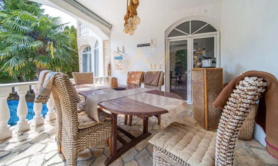 Средиземноморско бижу в Долна Трака – лукс, СПА и отопляем басейн -  - снимка 27 - Имоти Премиер