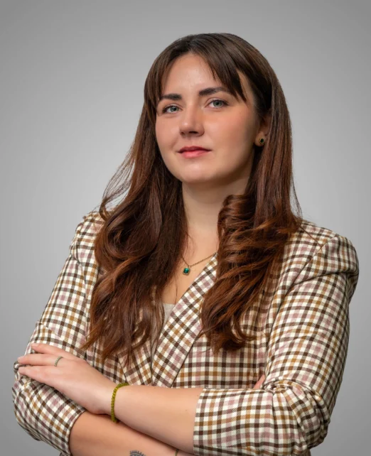 Стефани Янева - ИМОТИ ПРЕМИЕР - Агенция за недвижими имоти