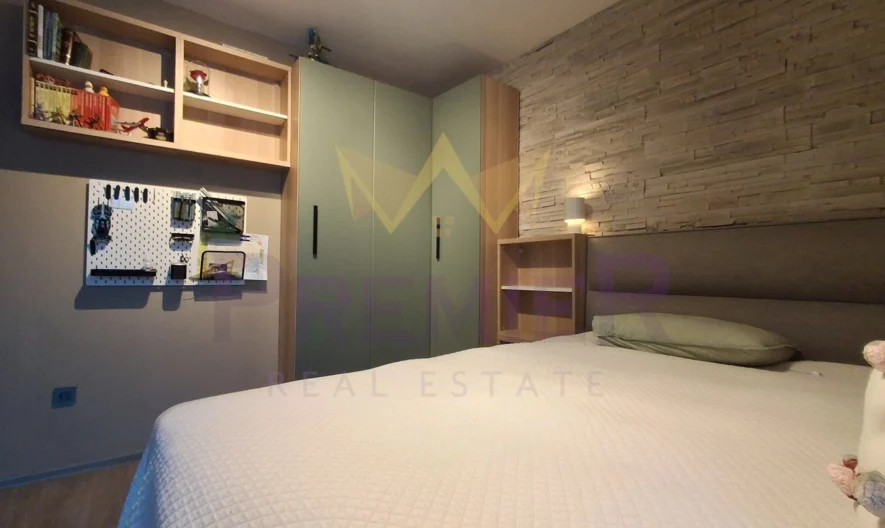 Стилен 3-стаен апартамент с паркомясто Траката -  - снимка 12 - Имоти Премиер