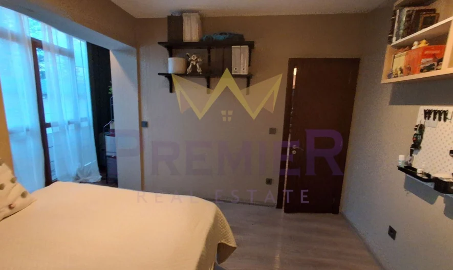 Стилен 3-стаен апартамент с паркомясто Траката -  - снимка 15 - Имоти Премиер