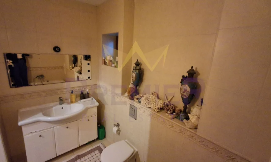 Стилен 3-стаен апартамент с паркомясто Траката -  - снимка 22 - Имоти Премиер