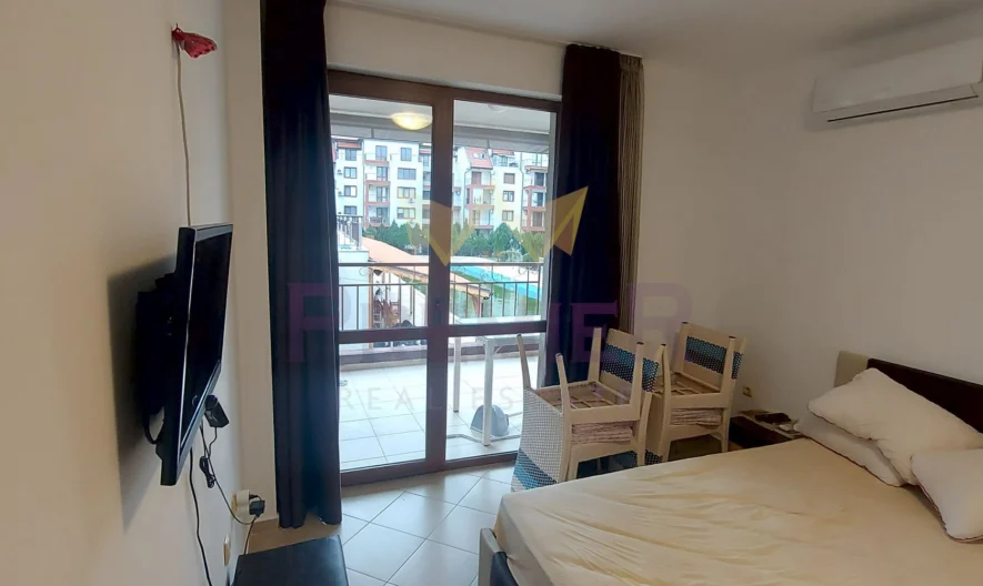 Стилен двустаен апартамент 65 кв. М. В комплекс фамагуста – Ахелой -  - снимка 10 - Имоти Премиер