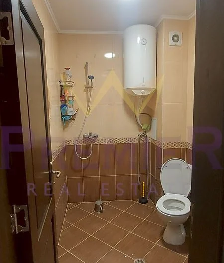 СТИЛЕН ДВУСТАЕН АПАРТАМЕНТ 65 КВ.М. В КОМПЛЕКС ФАМАГУСТА – АХЕЛОЙ - - снимка 15 - Имоти Премиер