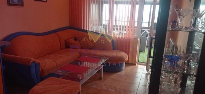 СТИЛЕН ОБЗАВЕДЕН АПАРТАМЕНТ 83 КВ.М. В СВ. ВЛАС -  - снимка 8 - Имоти Премиер