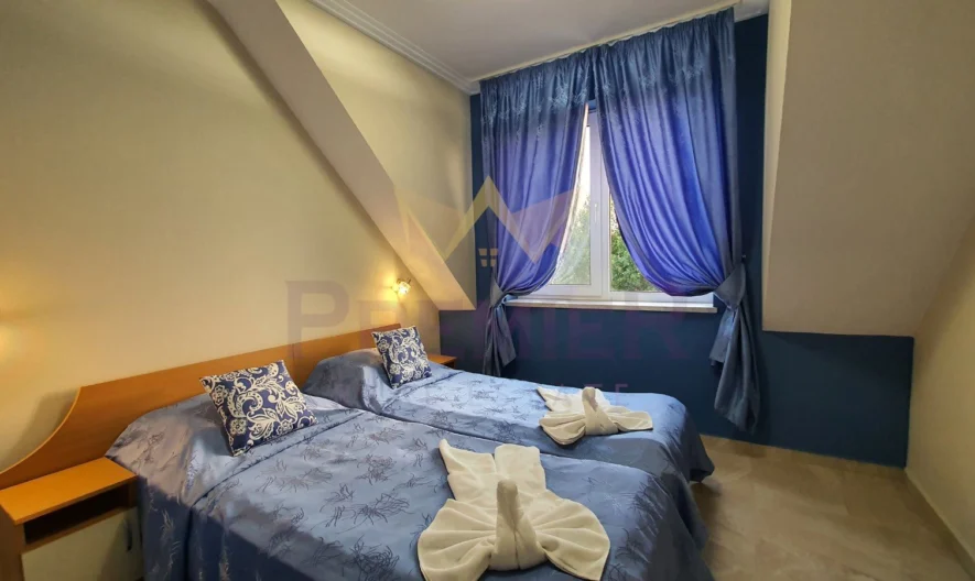 Стилен тристаен апартамент в к.к. Слънчев бряг – На Минути от плажа - - снимка 10 - Имоти Премиер