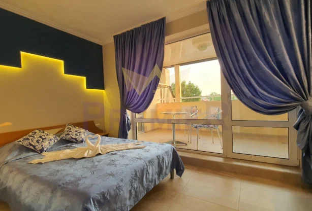 Стилен тристаен апартамент в к.к. Слънчев бряг – На Минути от плажа - - снимка 2 - Имоти Премиер