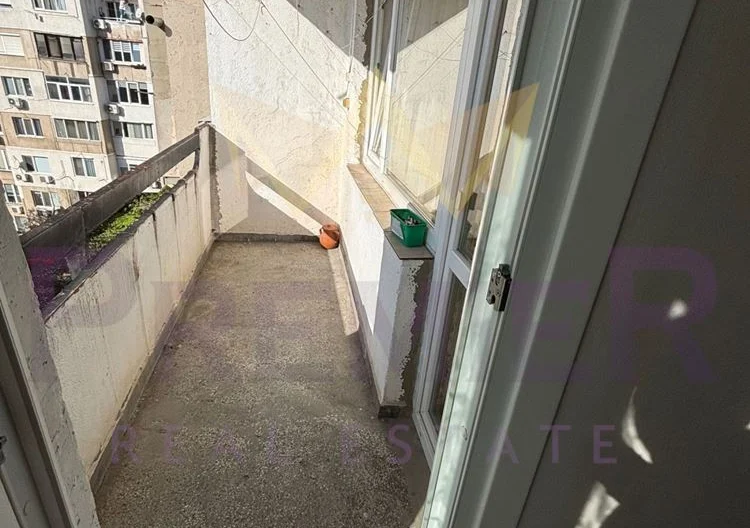 Стилен тристаен апартамент  в кв. Света Троица -  - снимка 5 - Имоти Премиер