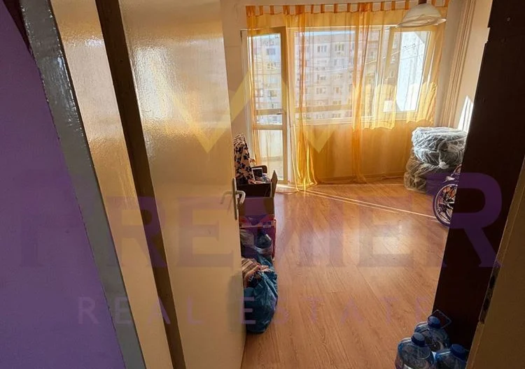 Стилен тристаен апартамент  в кв. Света Троица -  - снимка 8 - Имоти Премиер