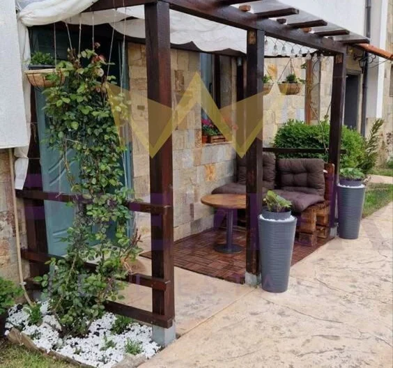 Стилна къща в гр. Свети Влас - - снимка 1 - Имоти Премиер