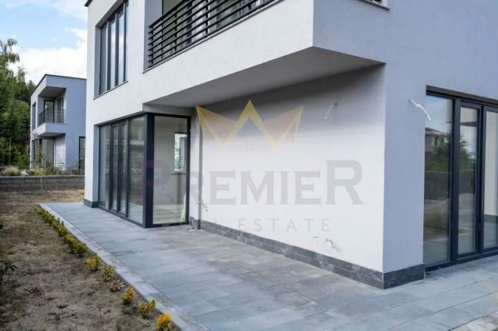 Стилна нова къща в м-т Детски град -  - снимка 9 - Имоти Премиер