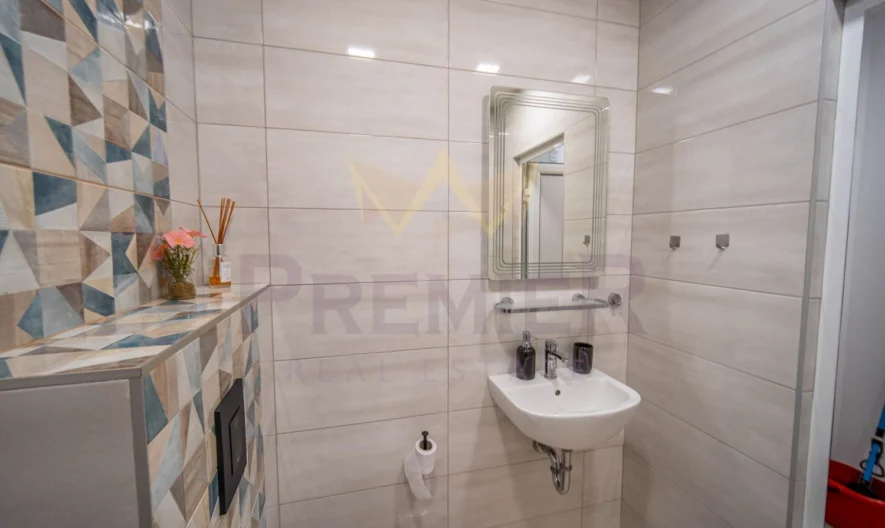 Стилно реновиран тристаен апартамент в град Балчик на метри от морето! -  - снимка 8 - Имоти Премиер